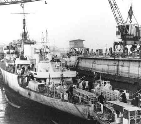 File:Hmcs valleyfield.jpg