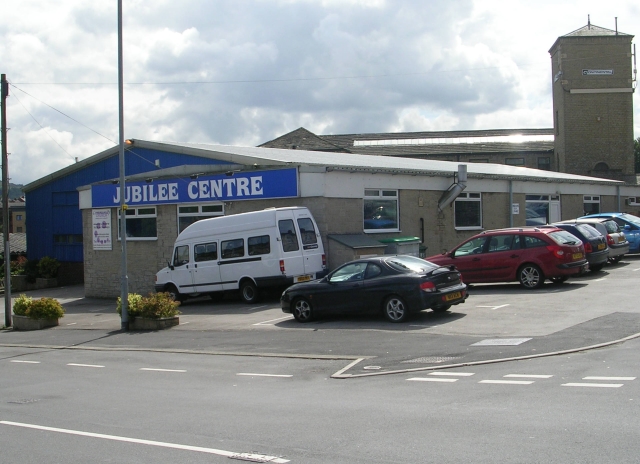 File:Jubilee Centre - Community Church - Market Street, Paddock - geograph.org.uk - 921597.jpg