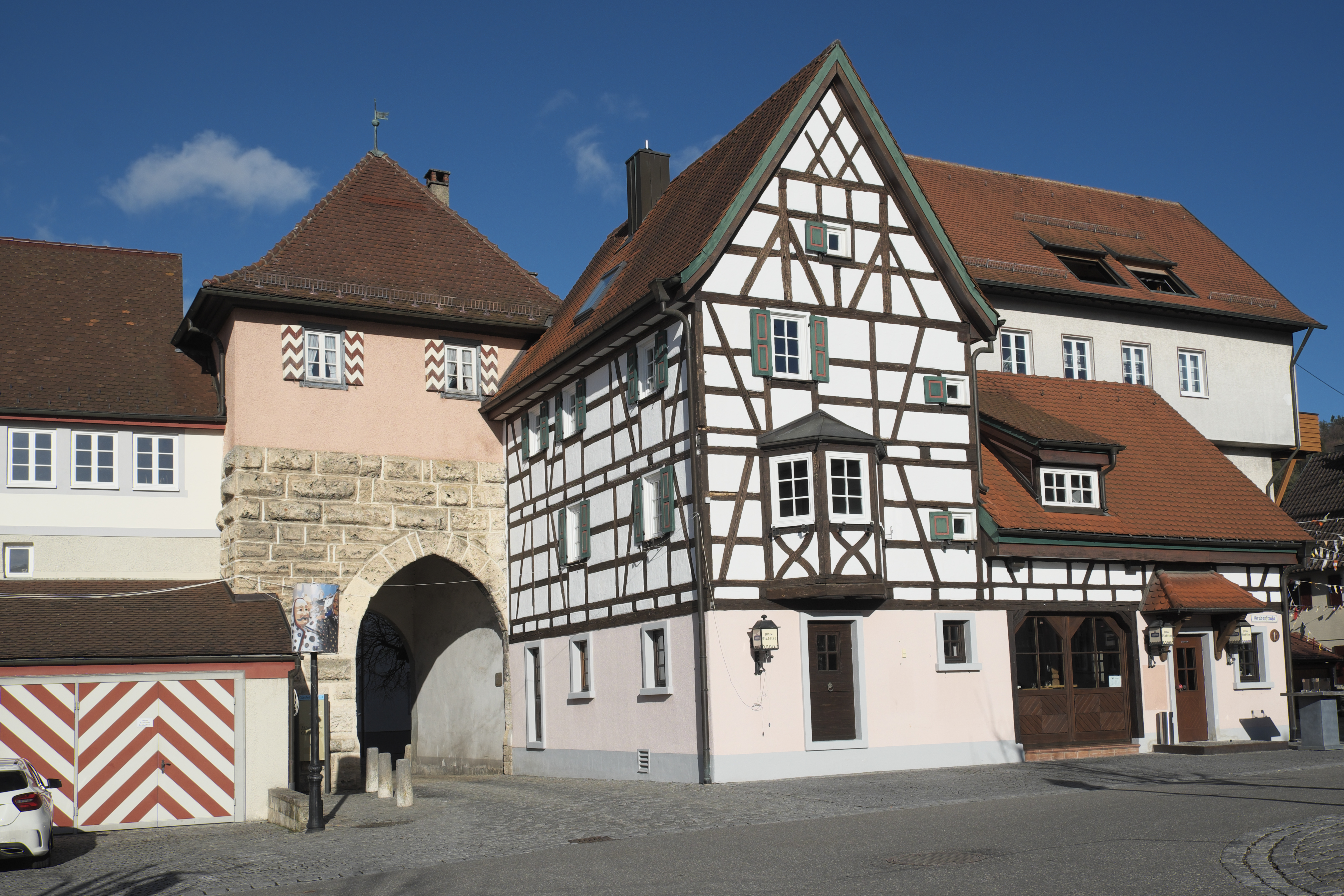 Oberes Tor und Grabenstraße 11 in Mühlheim an der Donau im Landkreis Tuttlingen (Baden-Württemberg/D...