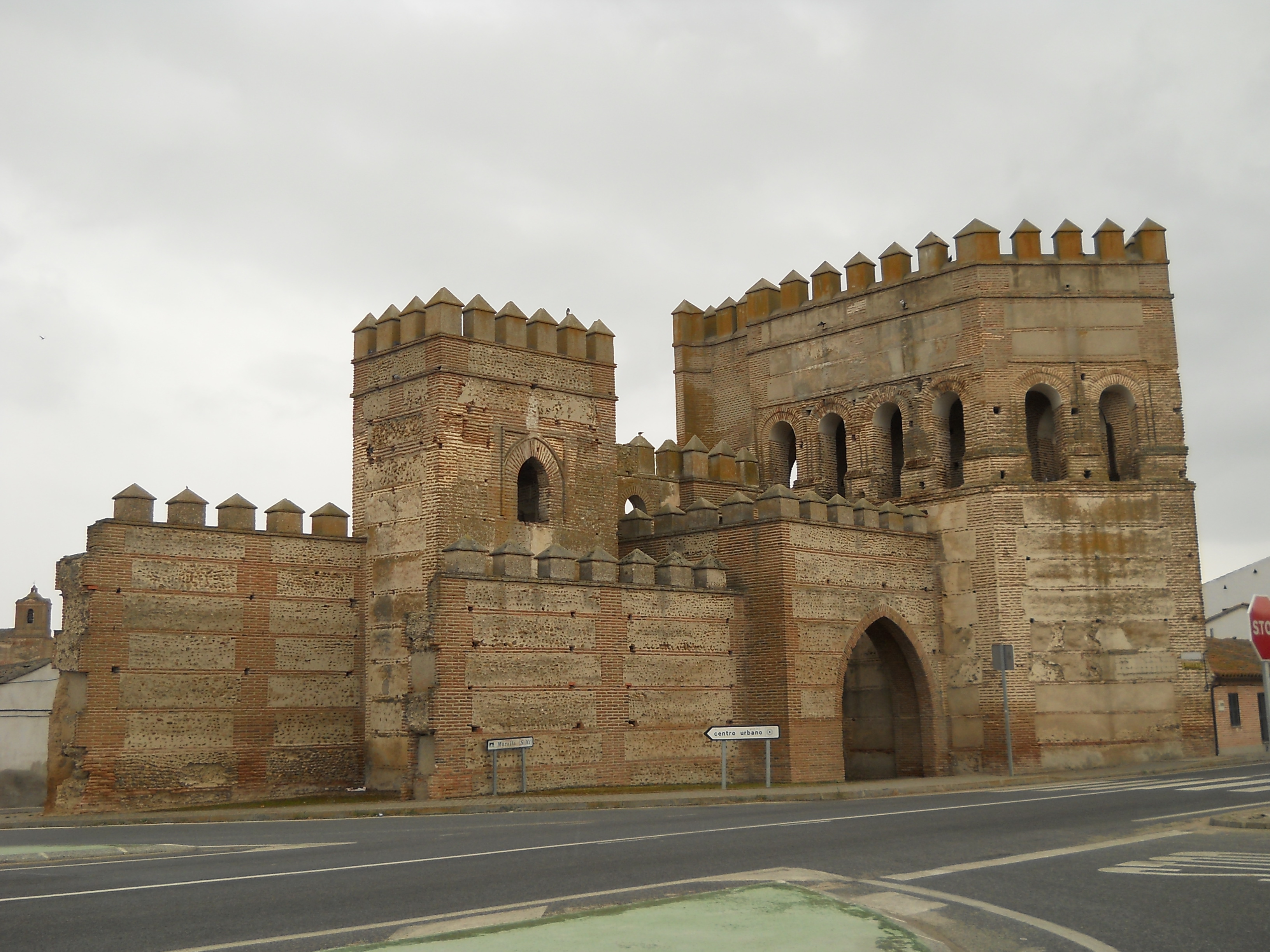 solteros de madrigal de las altas torres avila