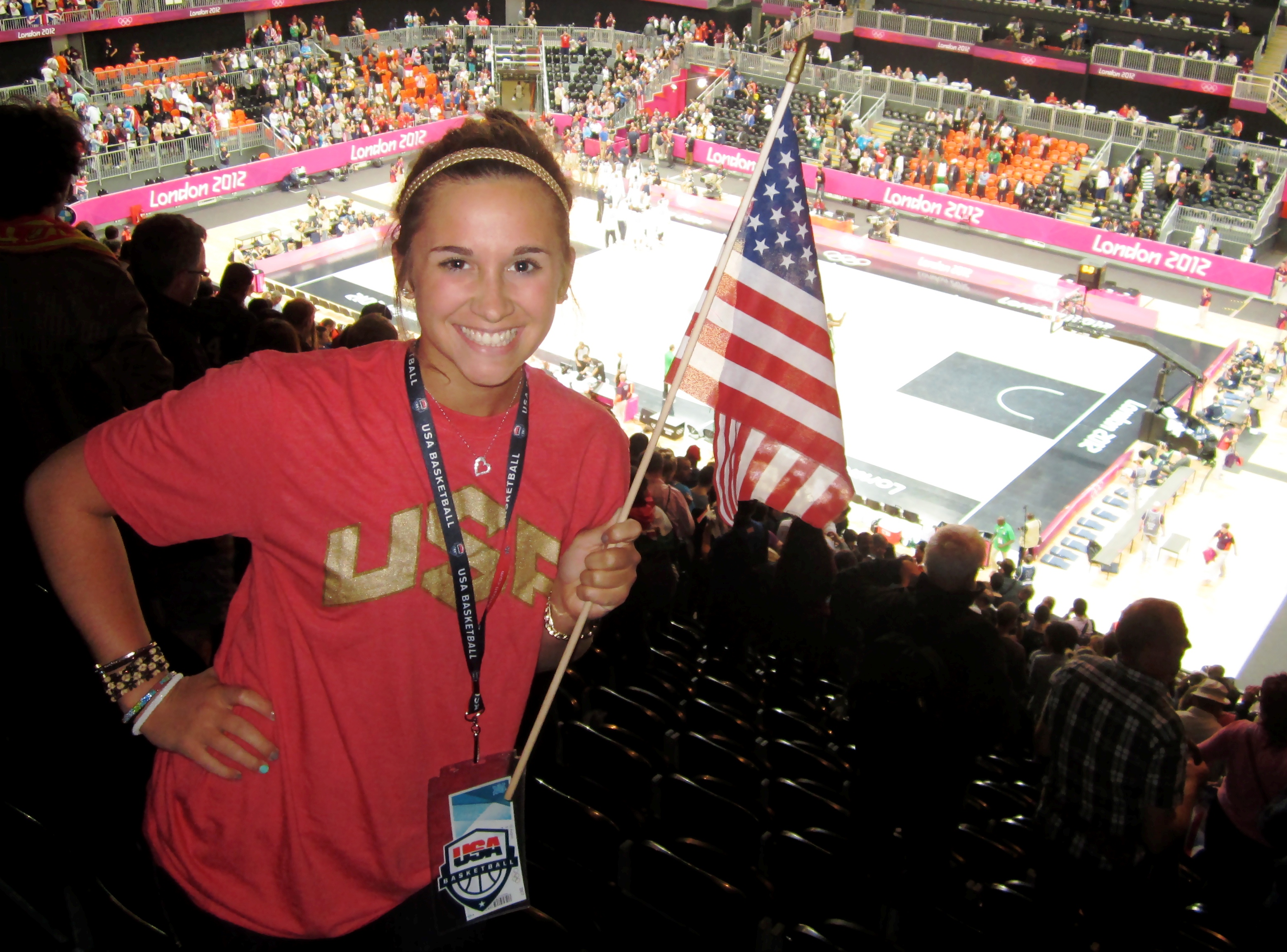 Savannah Smith working at Olympic Park London 2012.JPG. d:Special:EntityPag...