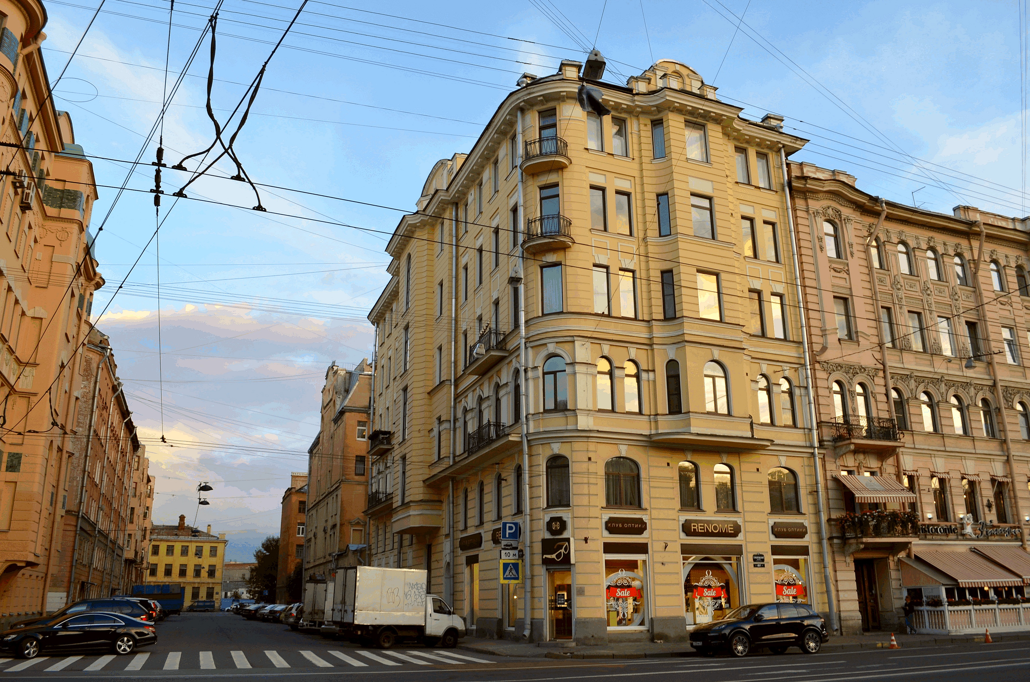 Файл:St. Petersburg. Suvorovskiy Prospect, 49. Profitable House of  M.S.Berkovskogo.jpg — Путеводитель Викигид Wikivoyage