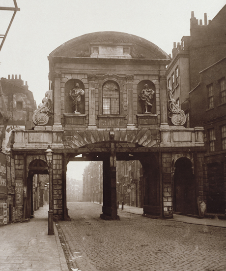 File:Temple Bar, London, 1878.jpg