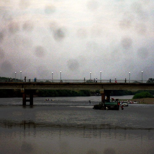 File:The bridge on the Baro River2.jpg