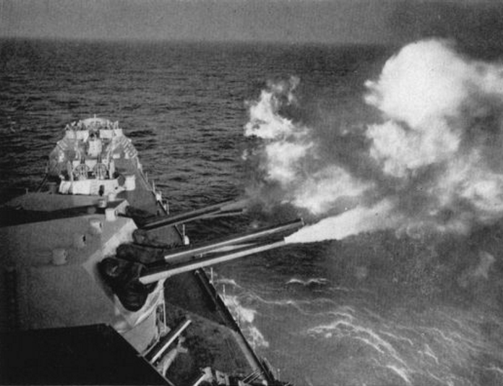 File:USS Quincy (CA-71) fires on the Kamaishi iron works on 14 July 1945.jpg