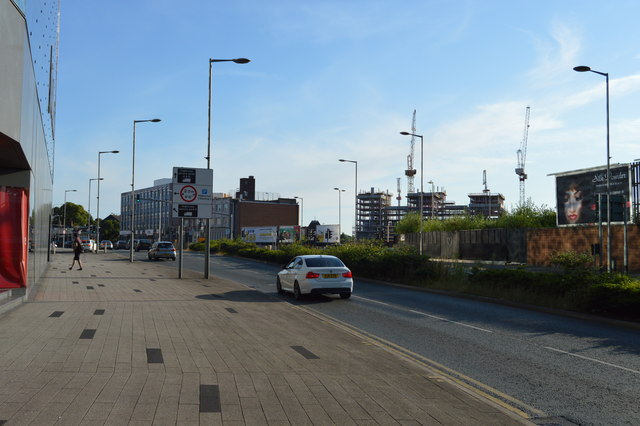 File:A594, Ring road - geograph.org.uk - 4708748.jpg