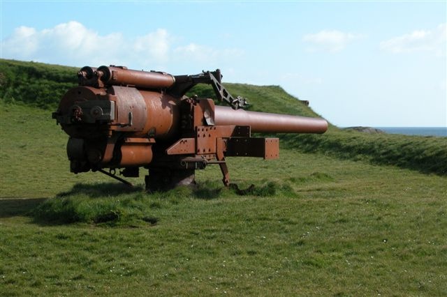 File:British gun, skansin (Faroe Islands).jpg
