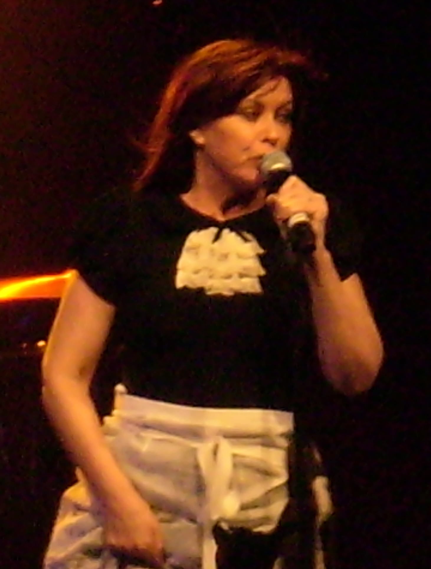 Chrissy Amphlett - Wikipedia