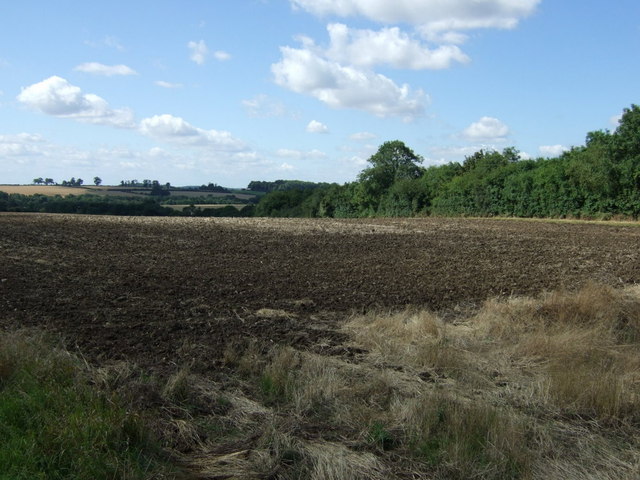 File:Farmland near Scotland Wood Farm - geograph.org.uk - 4333013.jpg