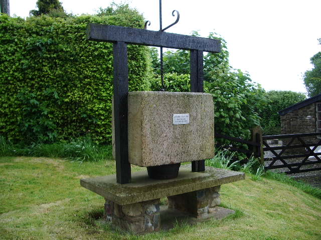 File:Lancashire Cheese Press - geograph.org.uk - 431556.jpg