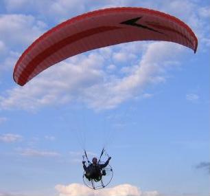 Fresh Breeze Simonini German paramotor