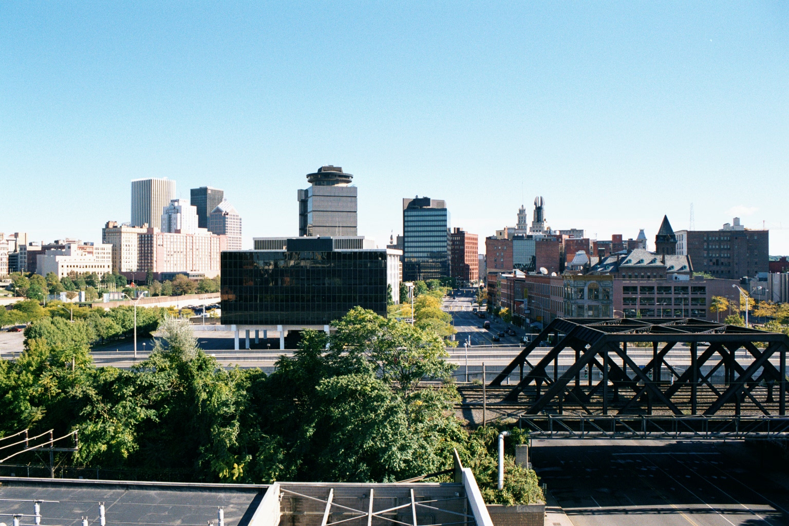 Rochester NY State Street 2001.jpg. 