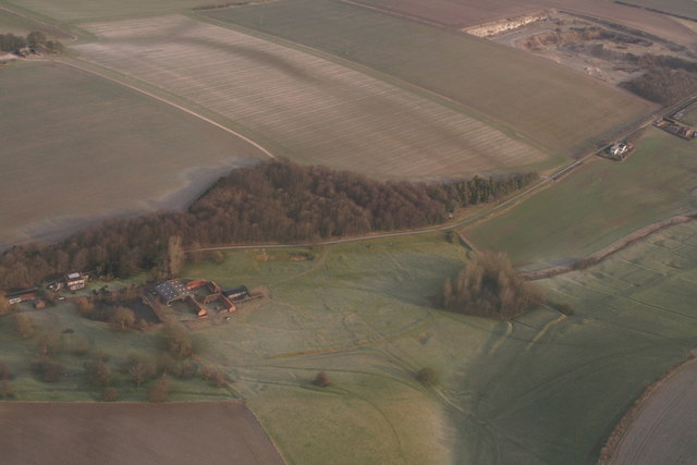 File:Site of Priory of North Ormsby, aerial 2015 - geograph.org.uk - 4359906.jpg