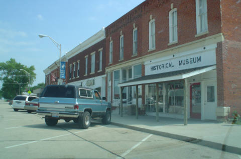 File:Tampico Downtown Buildings 2004.jpg