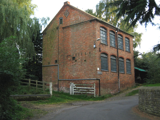 File:The Vale Engineering Works, Stathern - geograph.org.uk - 64036.jpg