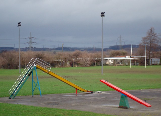 File:Three Lane Ends welfare - geograph.org.uk - 663176.jpg