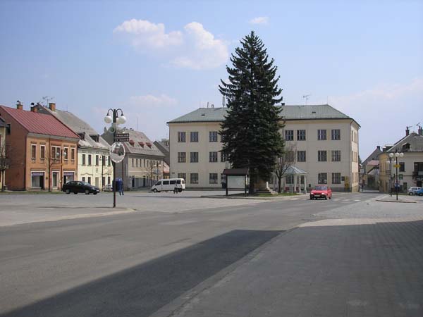 File:Vysoké nad Jizerou.jpg