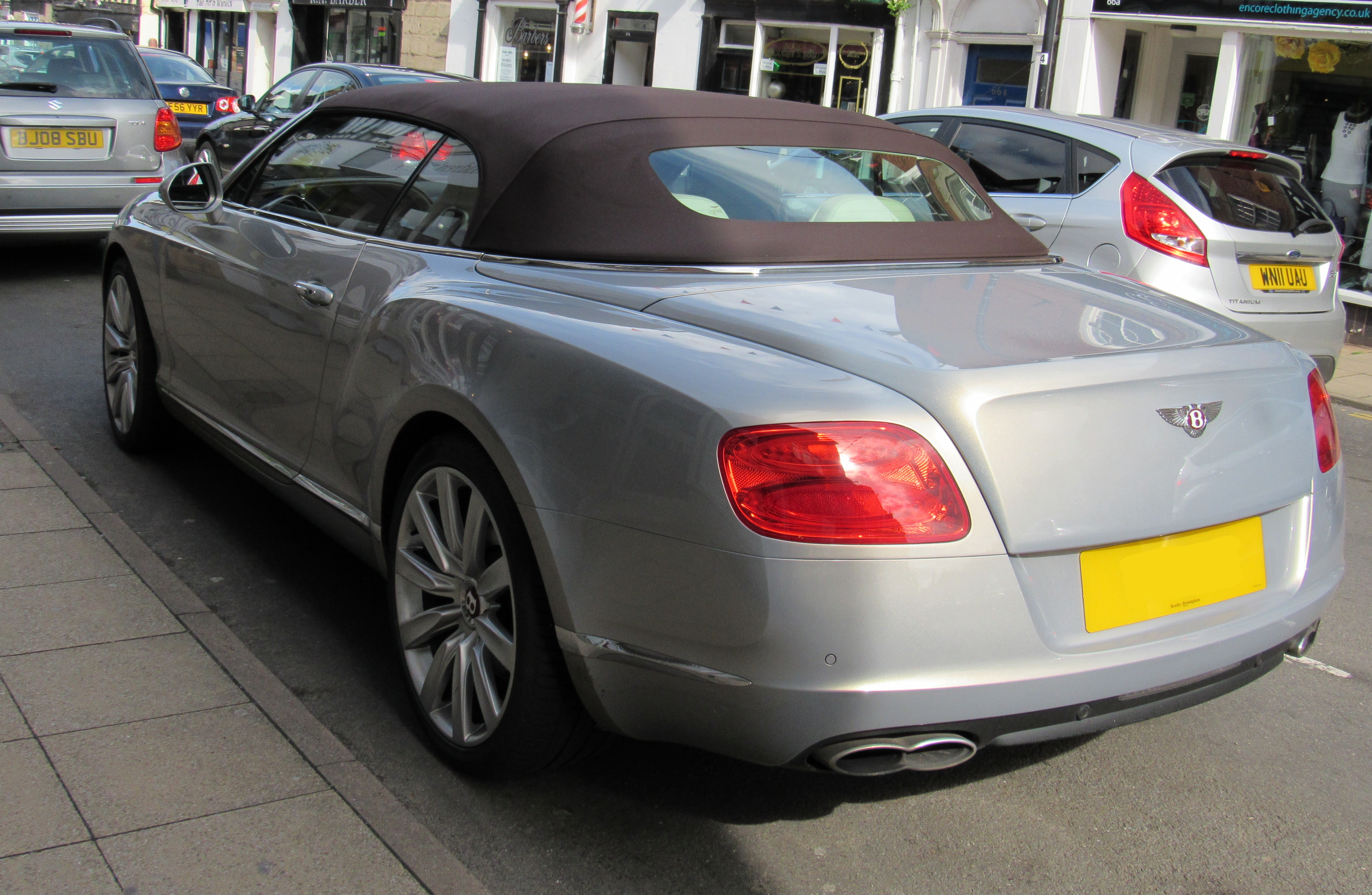 Bentley Continental gt v8 2012