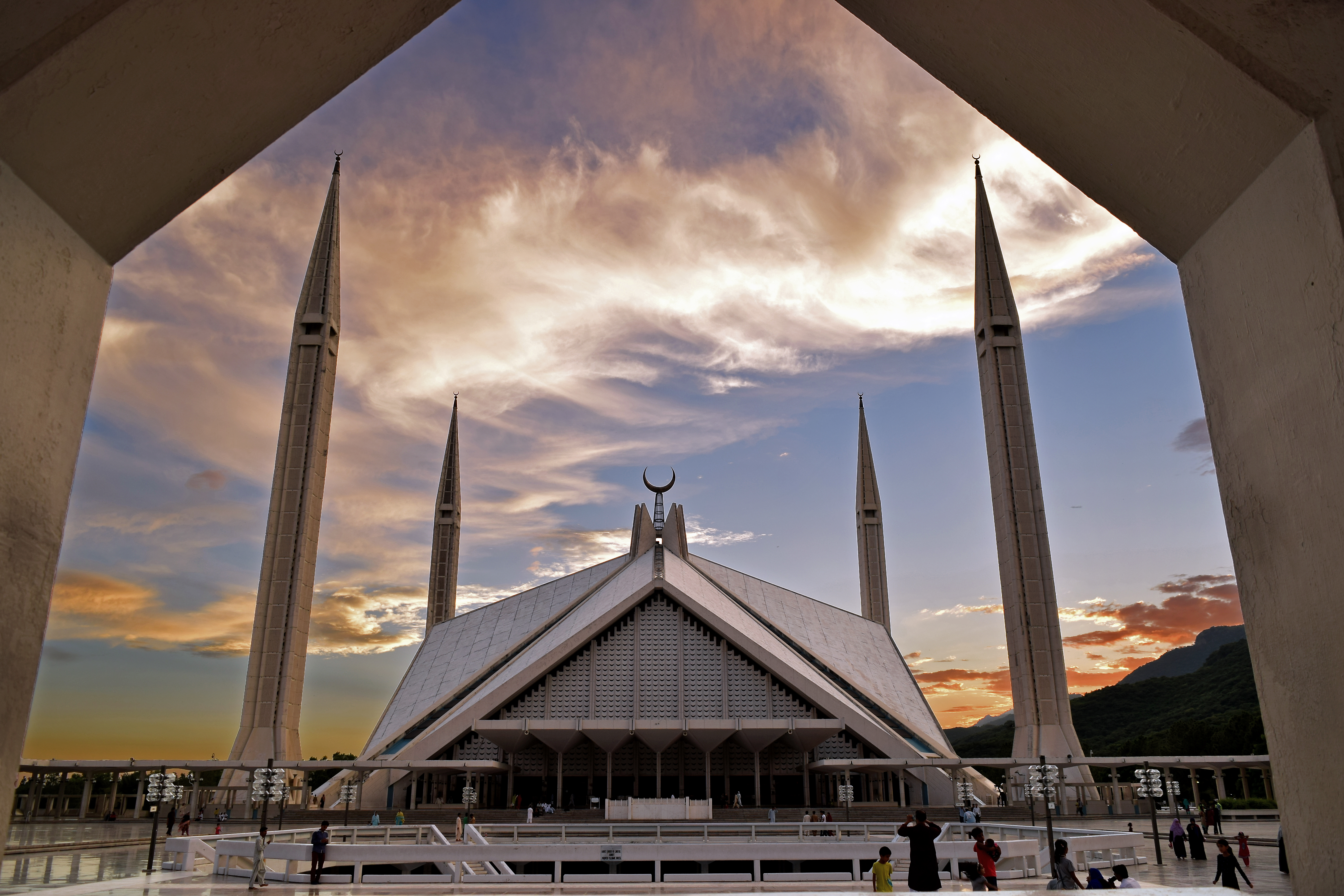 Мечеть Фейсал. Faisal Mosque разрез.