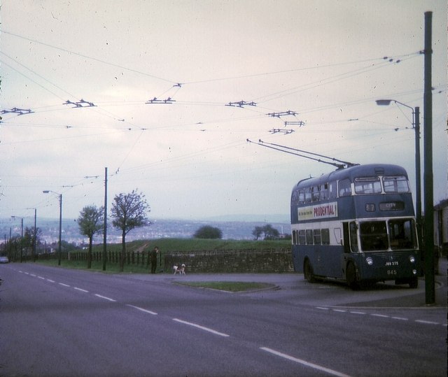 File:Bradford Trolleybus at Clayton terminus - geograph.org.uk - 1347999.jpg