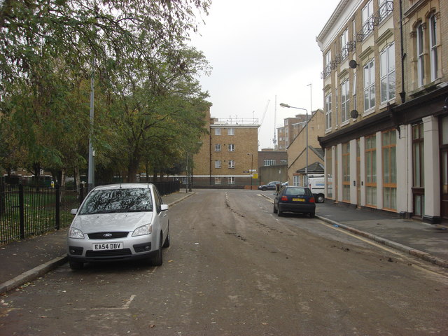 File:Bridport Place - geograph.org.uk - 1035178.jpg