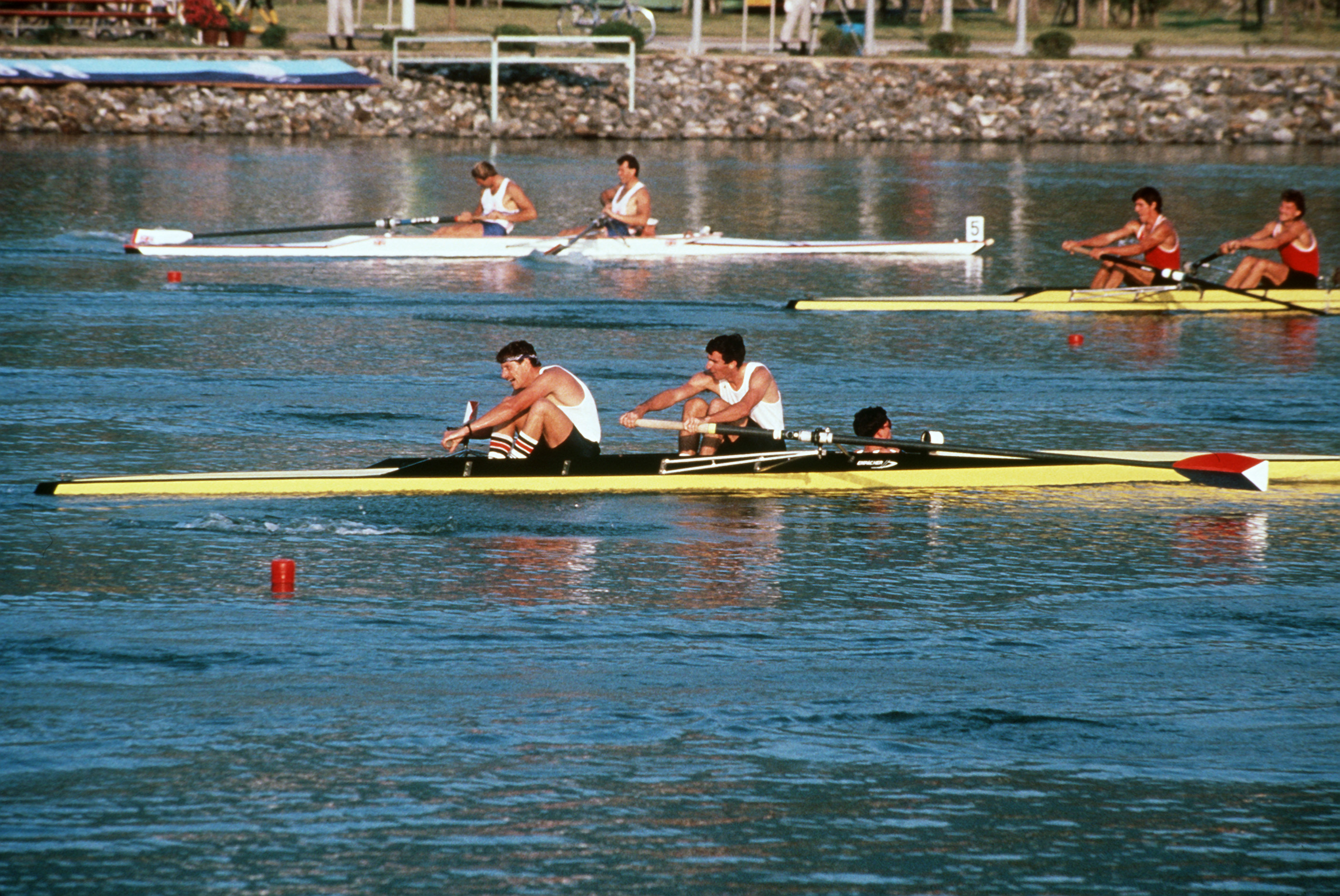 Fun-Achter mit Promis: Sieg für das Boot mit zwei Top-Ruderinnen