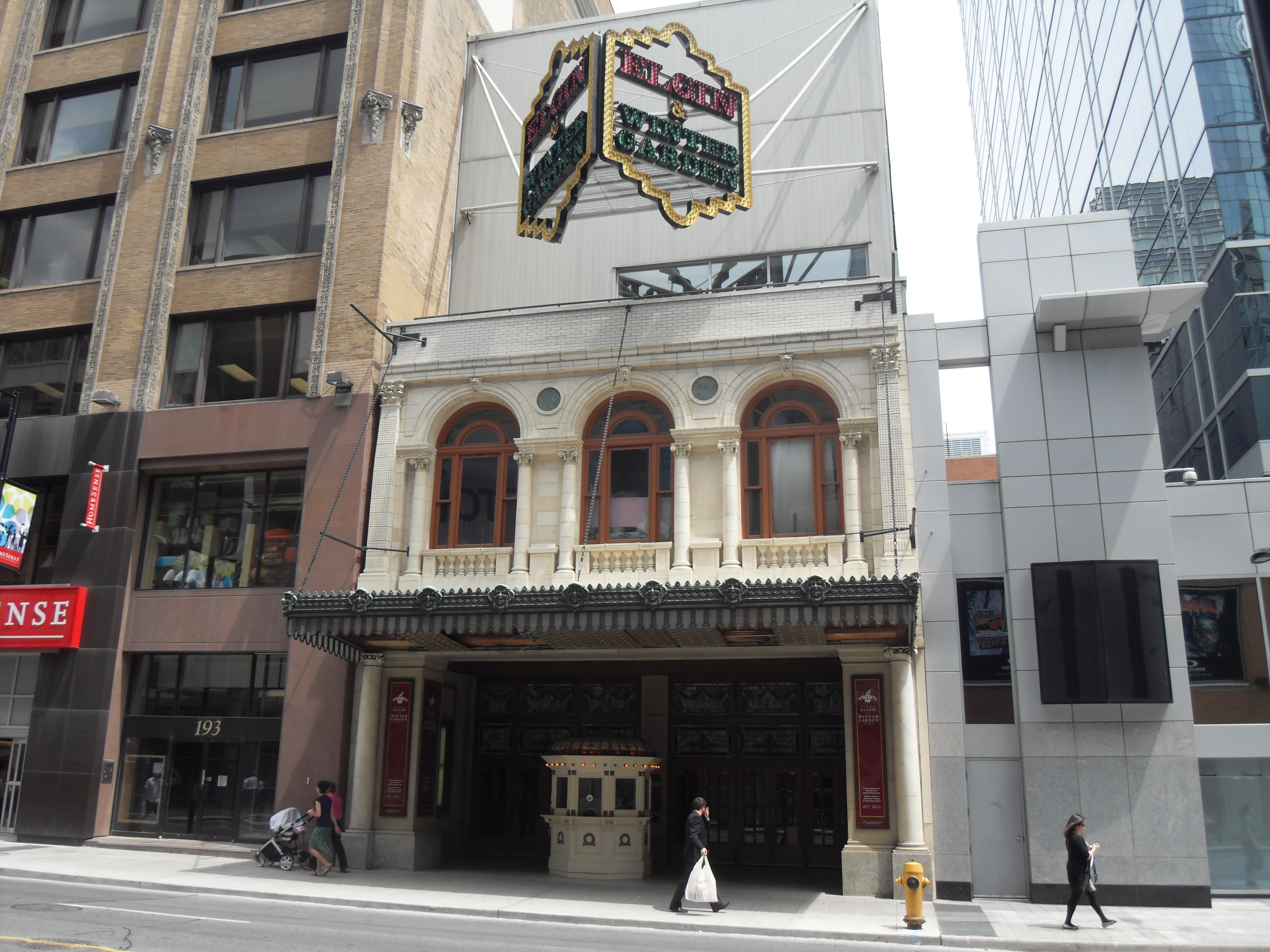 Elgin And Winter Garden Theatres - Wikiwand