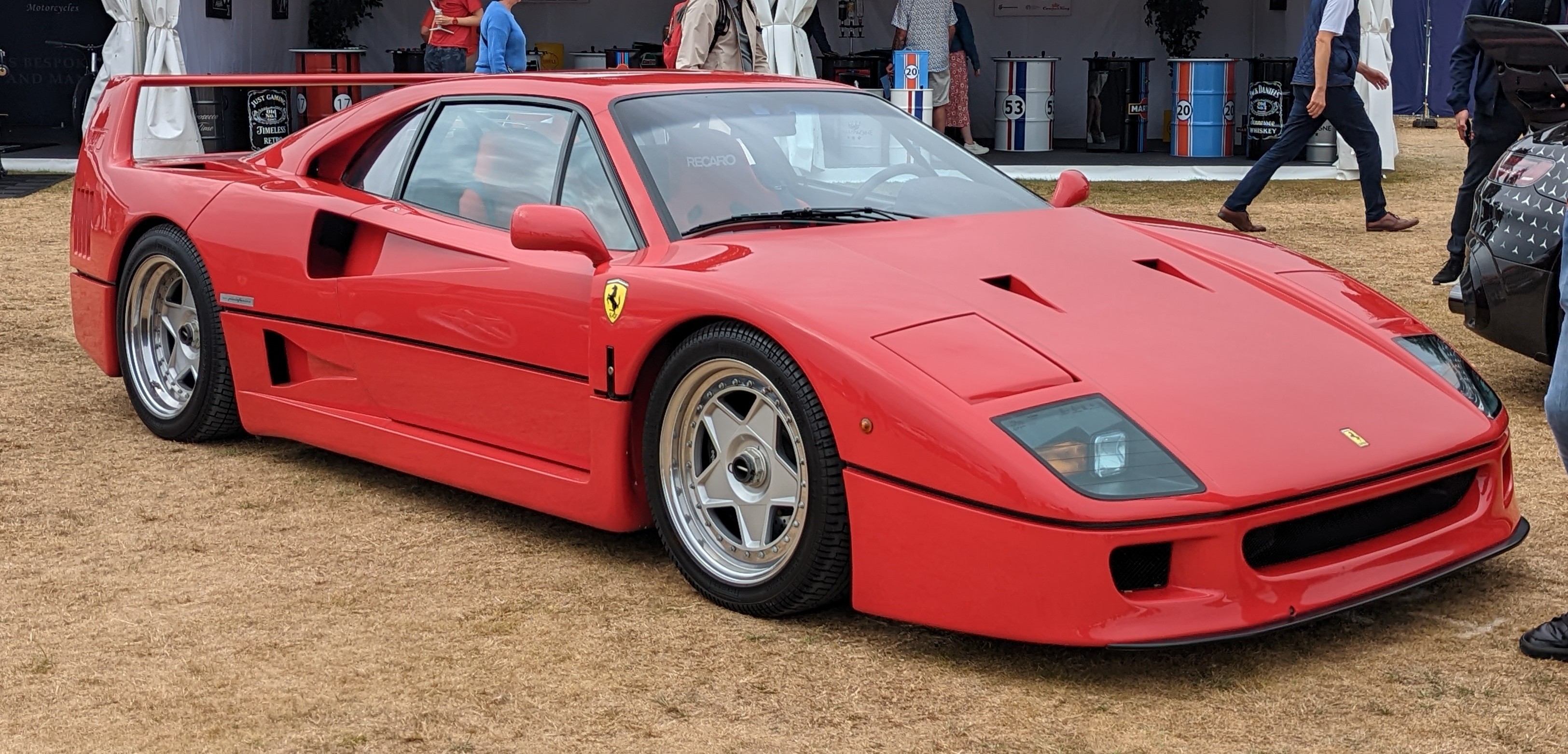 FERRARI F40 (1987)  フェラーリ