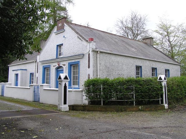 File:Hall at Cottage Hill, Aughnacloy - geograph.org.uk - 164520.jpg