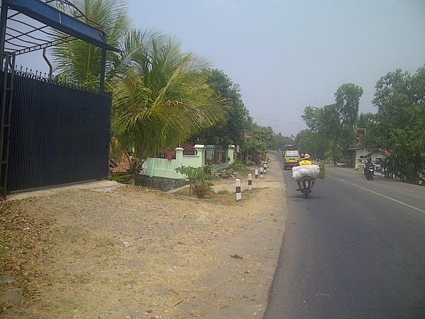 File:Kawasan Jalan Raya Sukahaji, Kecamatan Sukahaji (1).jpg