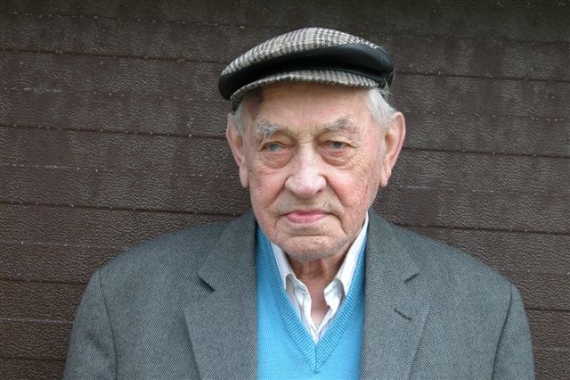 File:Porkeri (faroe islands) old seaman.jpg