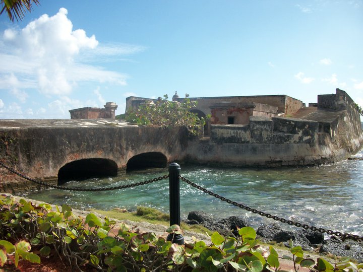 File:San Geronimo, Puerta De Terra.jpg