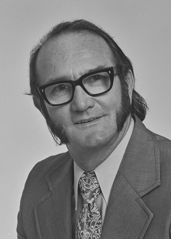 <span class="mw-page-title-main">Ted Innes</span> Australian politician