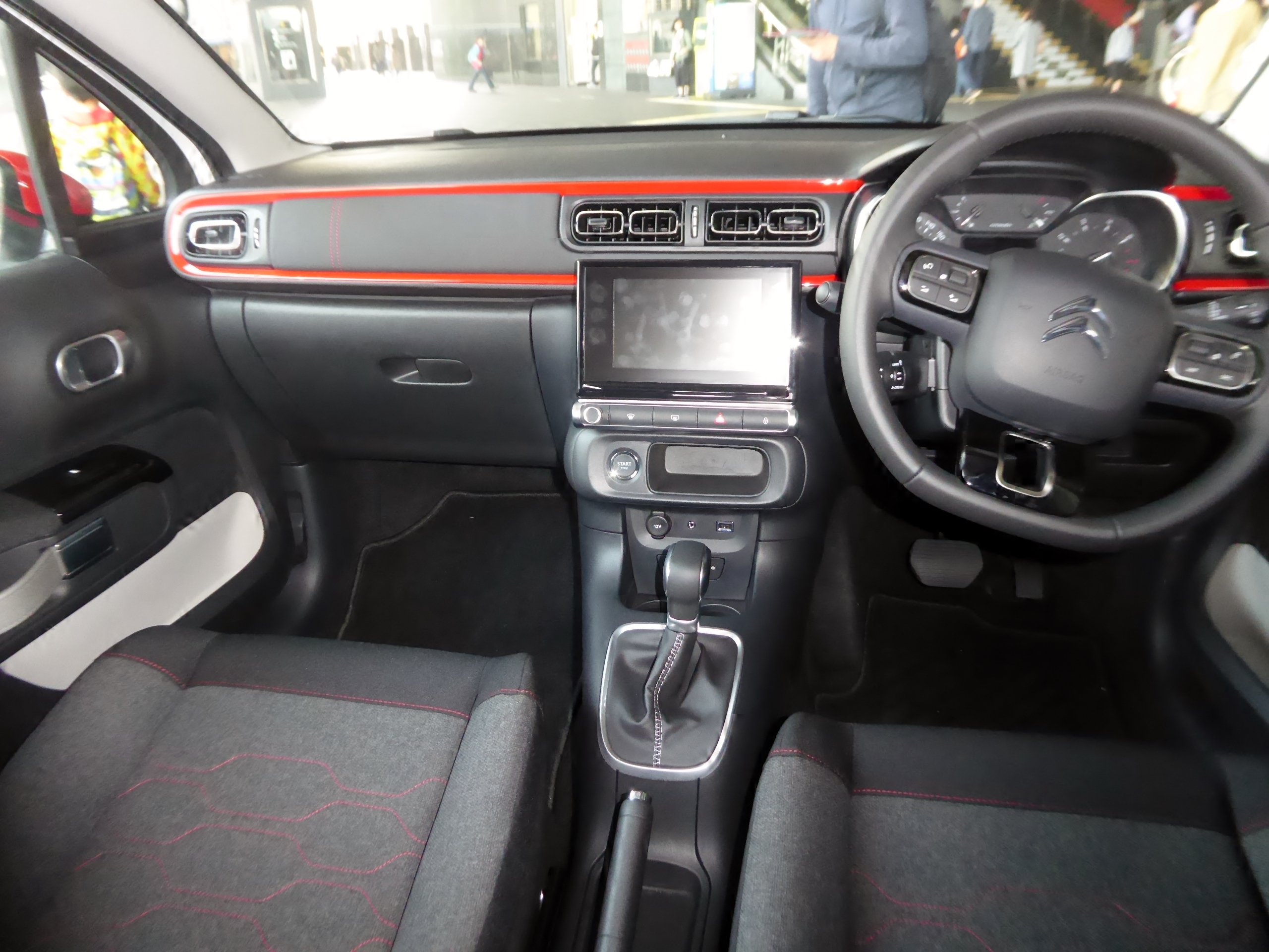 File:The interior of Citroën C3 (3rd - Wikimedia Commons