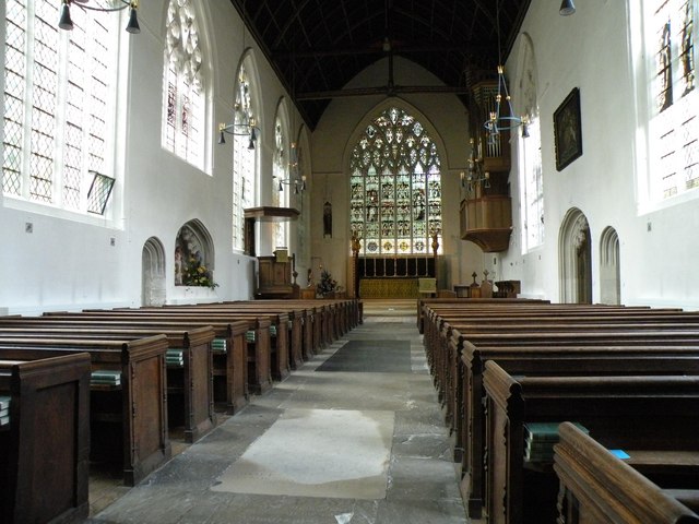 File:The interior of St. Mary the Less church - geograph.org.uk - 1508084.jpg