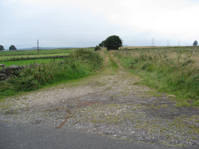 File:Track near Barker Barn - geograph.org.uk - 1456290.jpg