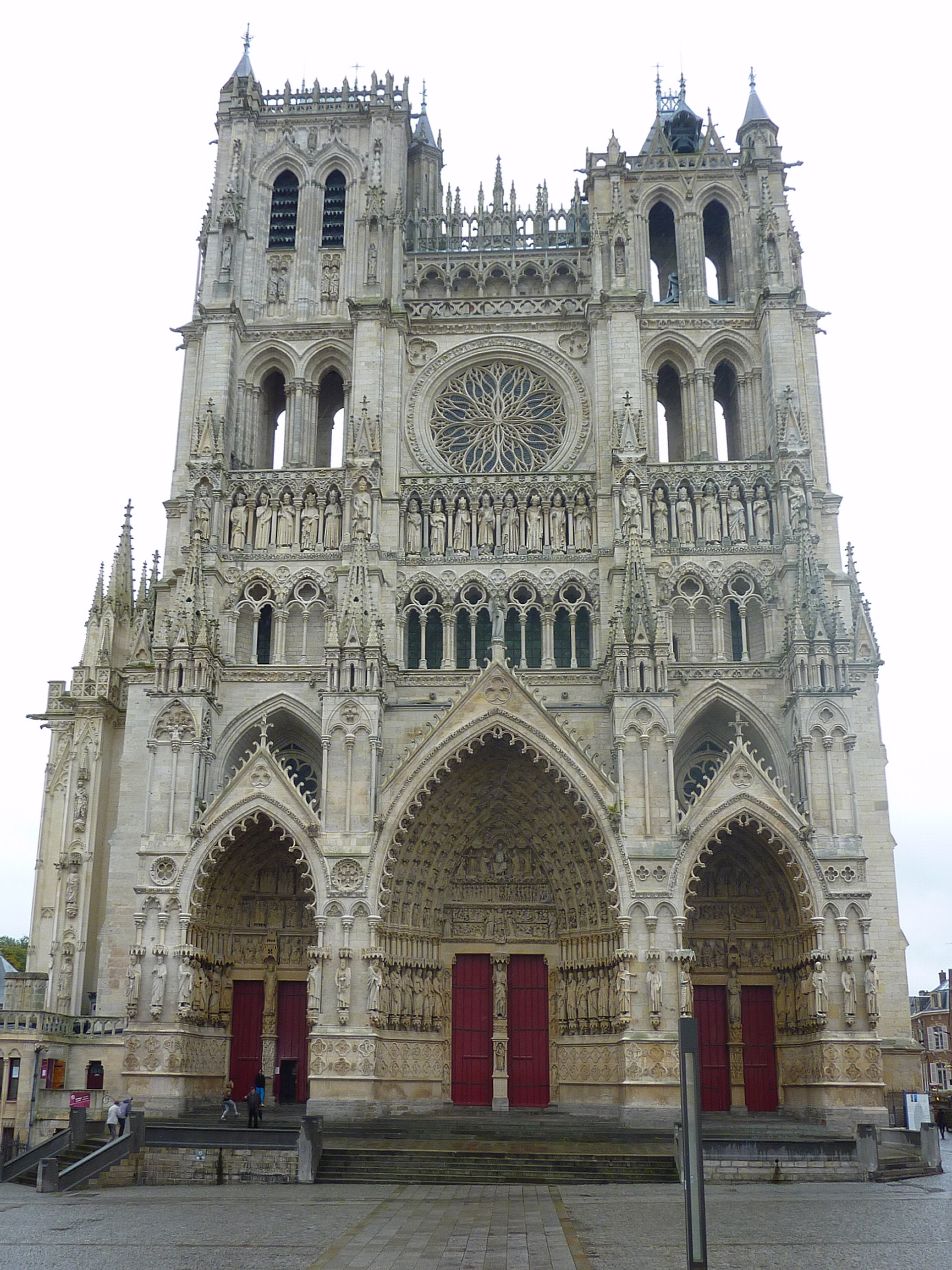 1072 - Cathédrale - Amiens.jpg