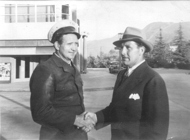 File:1936.03.18 Harry Woolman with Walter Brennan.jpg