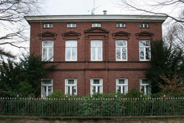 File:441 Wohnhaus Arztpraxis, Ummerkirchweg 93 (Heimer).jpg