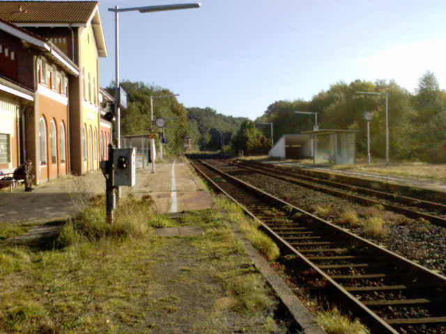 File:BahnhofVisselhoevede.jpg