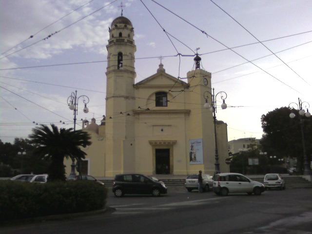 File:Basilica Sant Elena Quartu.jpg