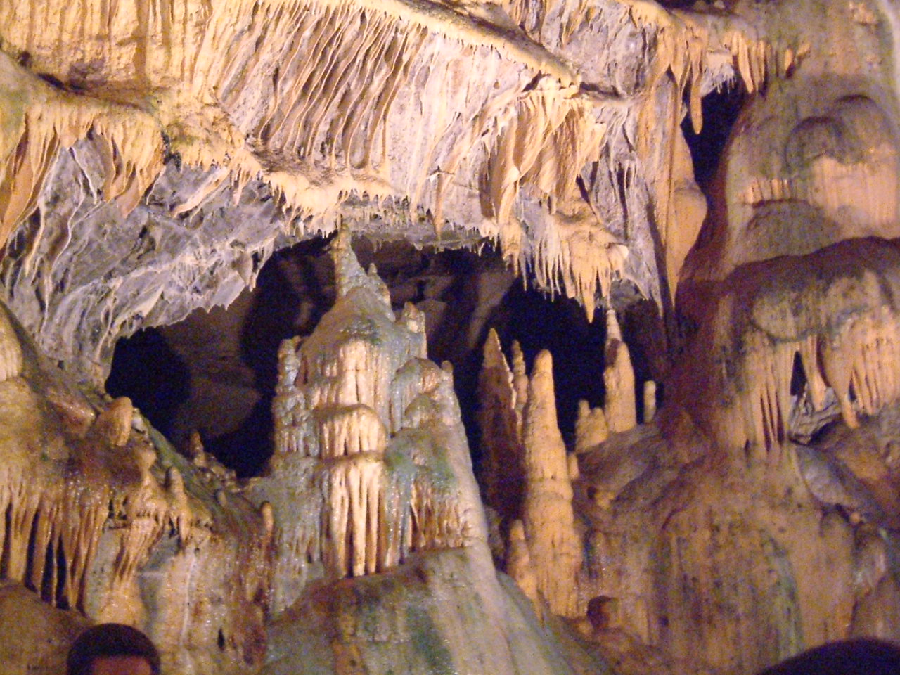 Les Grottes de Baume