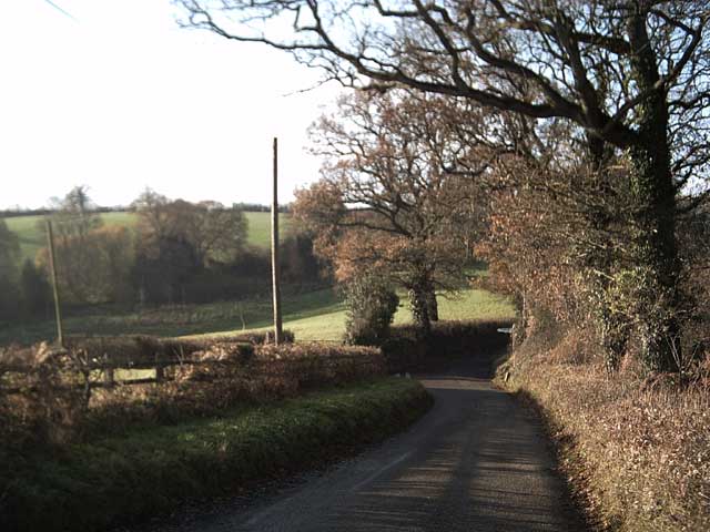 File:Binneford Cross - geograph.org.uk - 91383.jpg