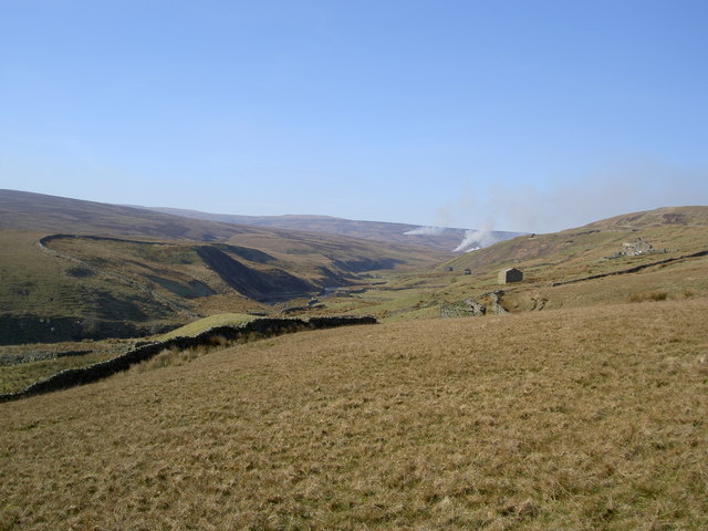 File:Birk Dale - geograph.org.uk - 692143.jpg