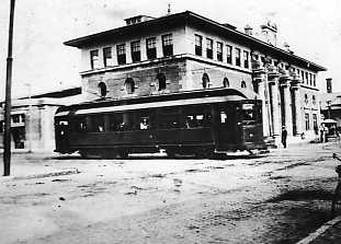 File:Chicago & Eastern Illinois Railway Depot, Evansville, 1920.jpg