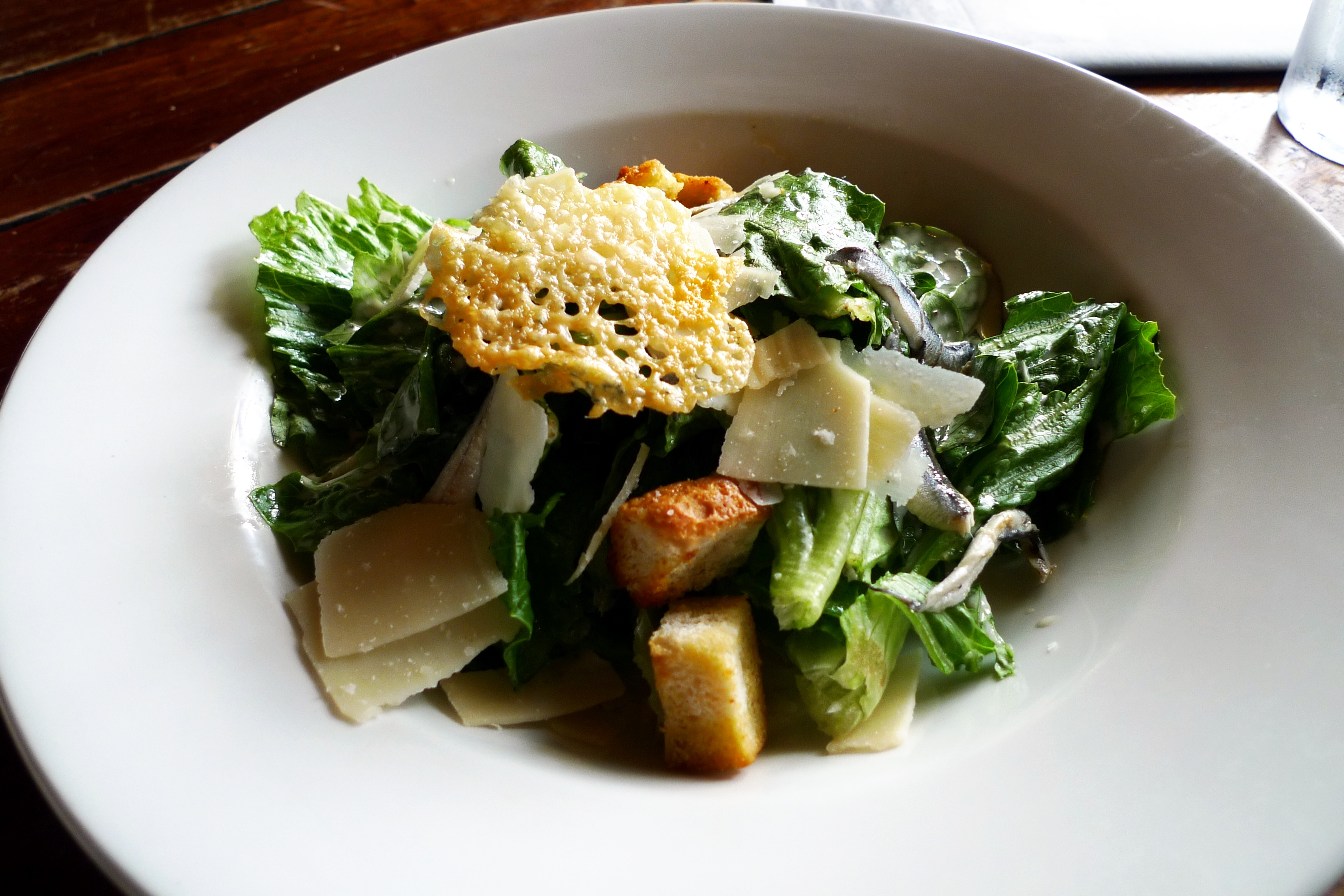 Как сделать простой соус для салата цезарь классический в домашних условиях рецепт пошагово