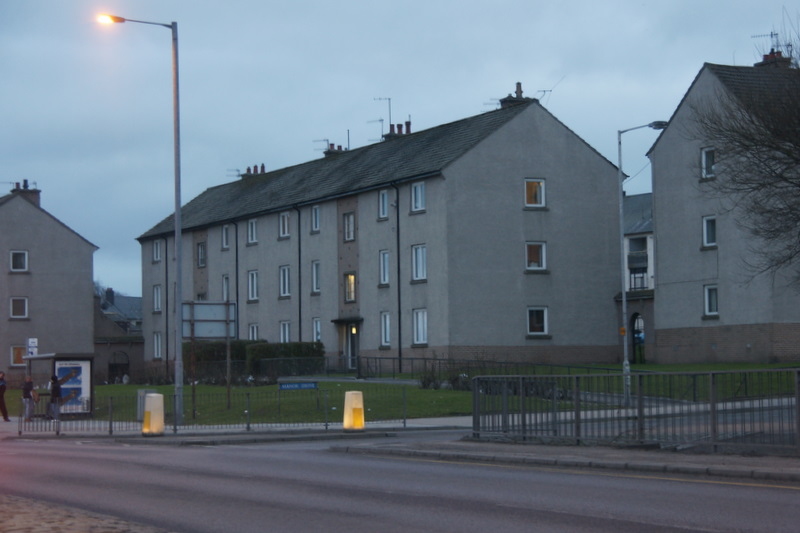 File:Housing, Auchmill Road, Aberdeen - geograph.org.uk - 1753691.jpg