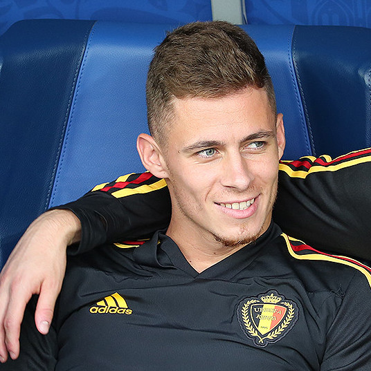 Торган азар. Thorgan Hazard. Торган Азар фото. Футболист Хазард фото. Торган Азар футболист сзади.