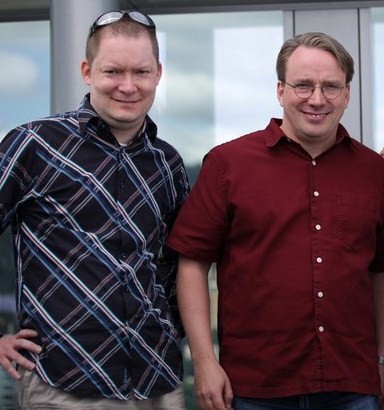 File:Keith Curtis with Linus Torvalds.jpg