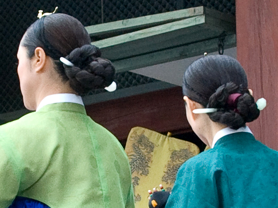 File:Korean hair pin-Binyeo-02.jpg